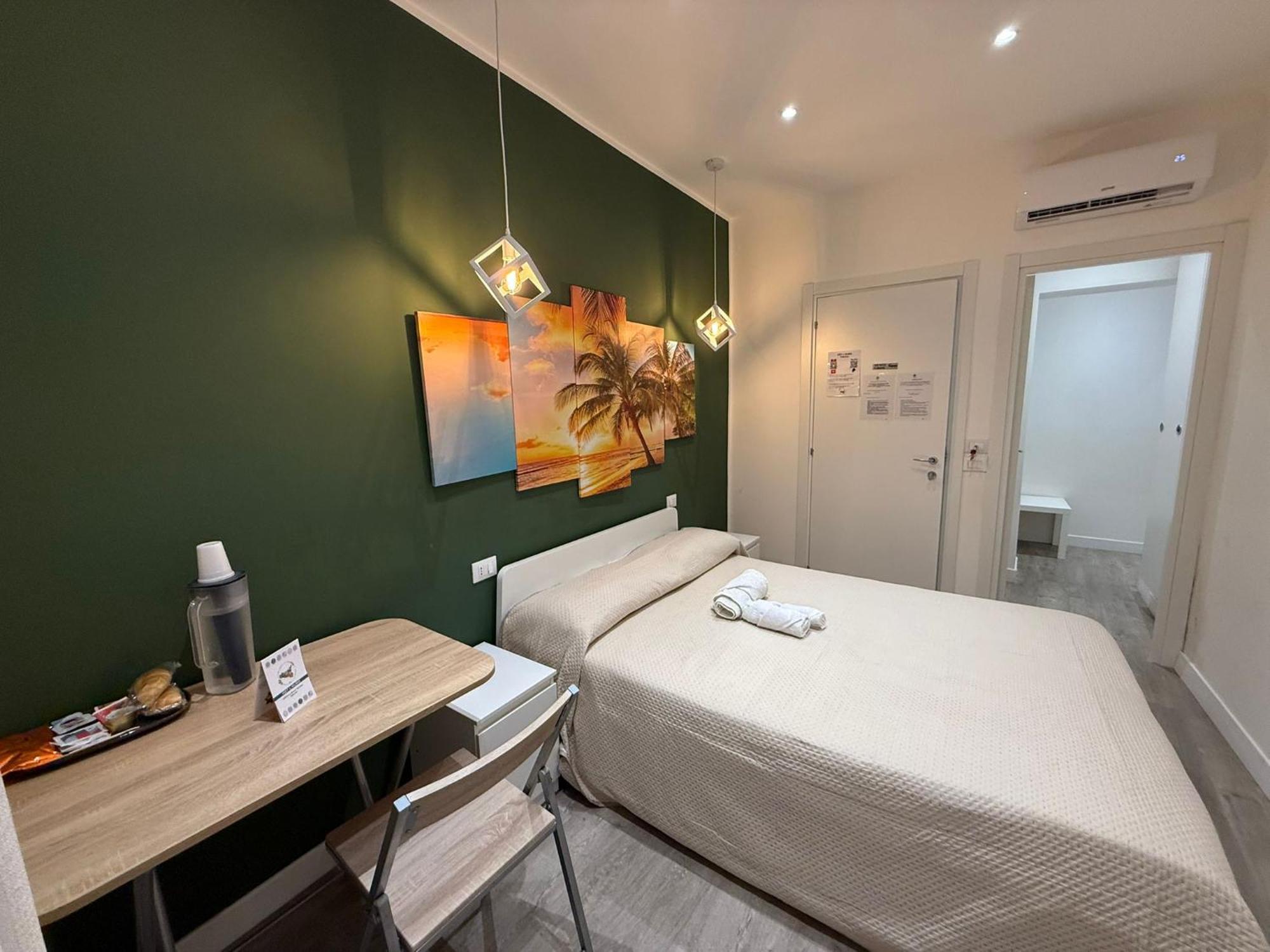 Single Room Private Bathroom