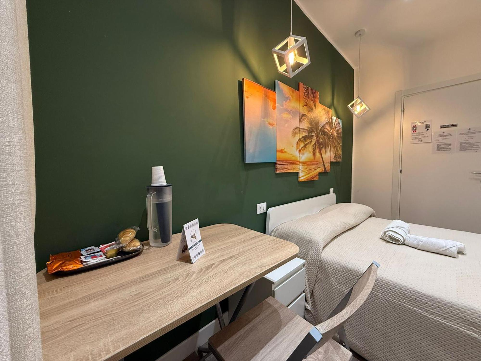 Single Room Private Bathroom